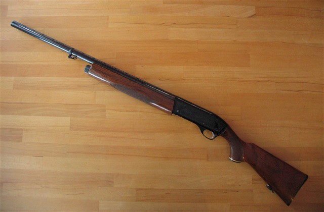smith-wesson-puoliautomaattihaulikko.jpg